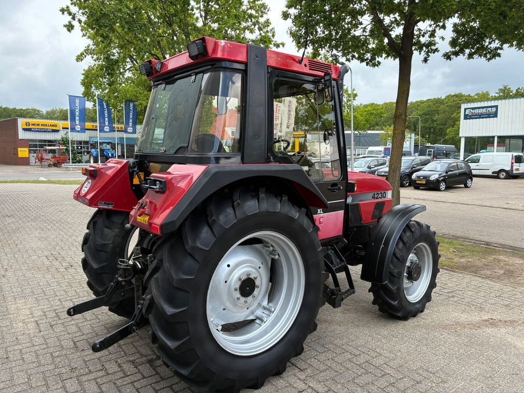 Case 4230XL