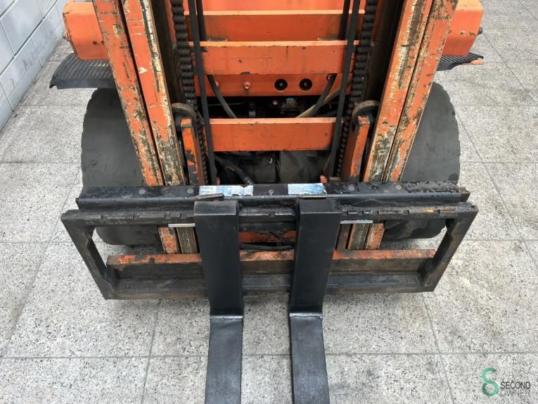Gabelstapler Diesel Toyota 02-5 FD 20