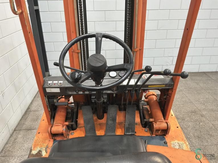 Gabelstapler Diesel Toyota 02-5 FD 20