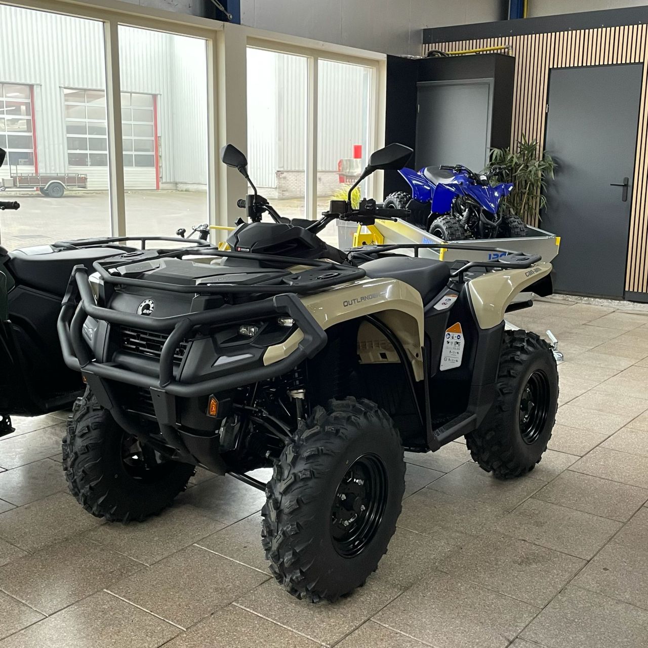 Can-am Outland PRO HD5 Vergelijkbaar met Yamaha Kodiak 450