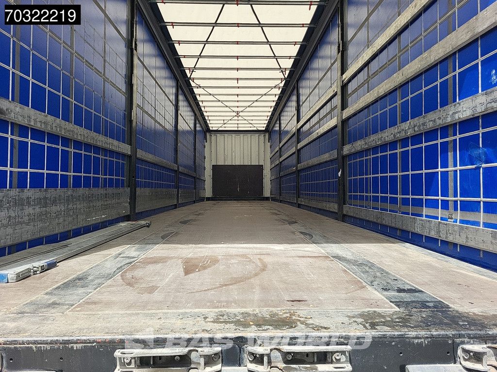 Krone SD Lift Axle Palletkist Anti Vandalism Sliding Roof