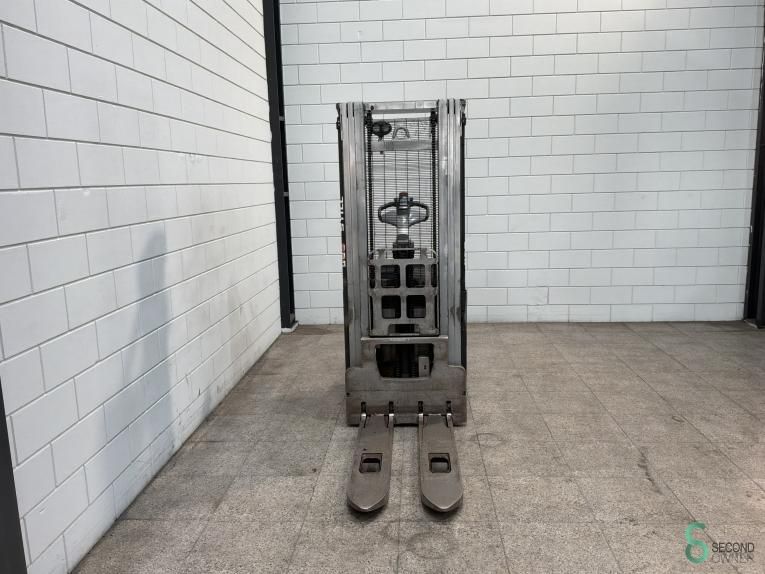 Stackers Electric Still EXV-SF20 2018
