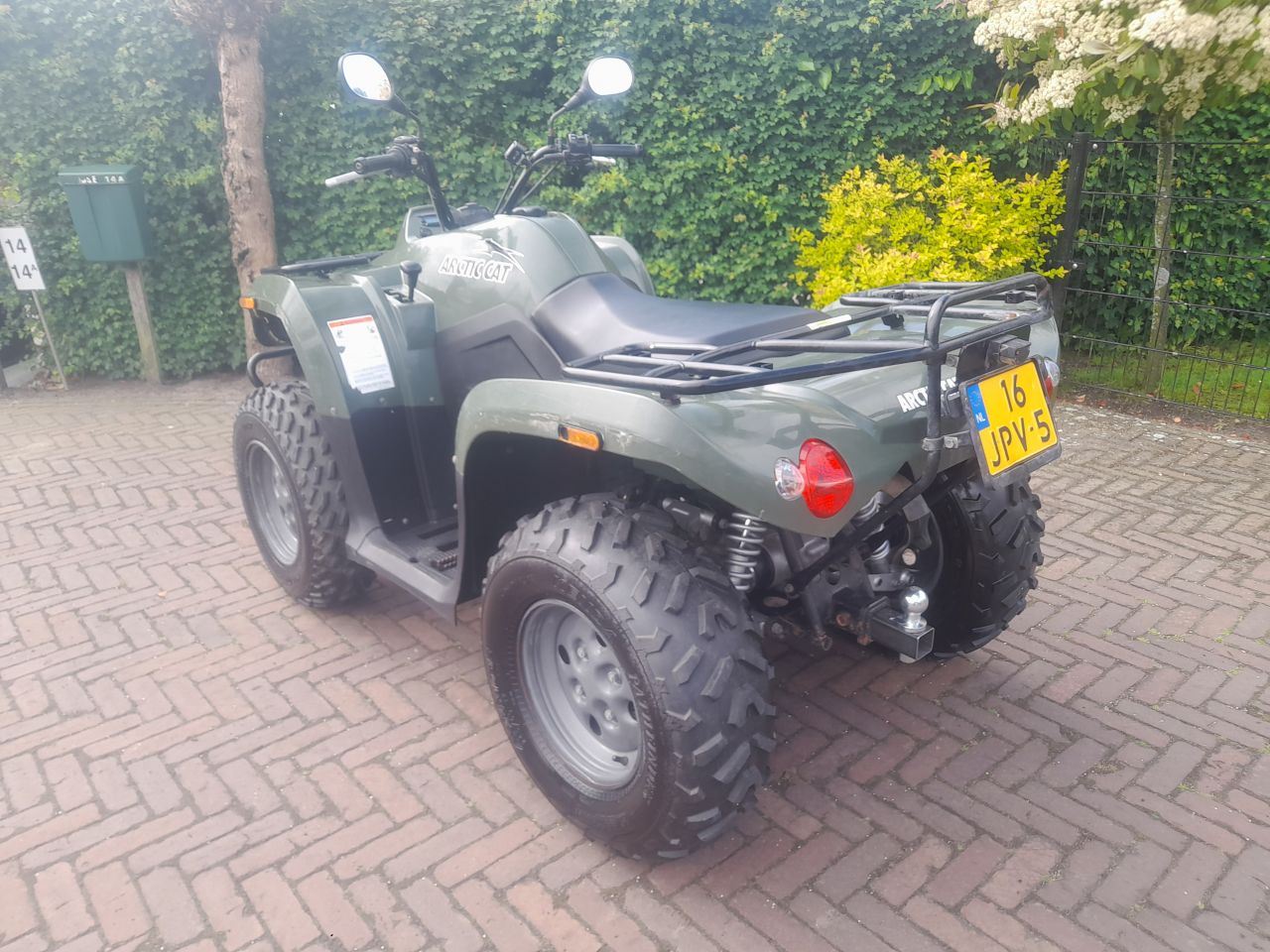 Arctic cat 400cc 4x4 met autokenteken Quad ATV