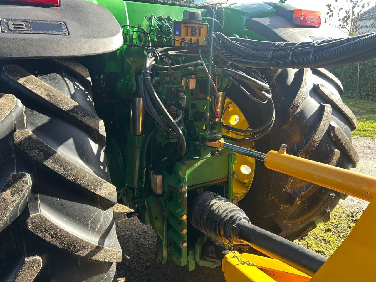 John Deere 7830