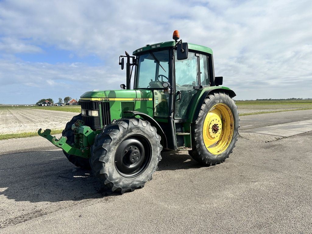 John Deere 6410