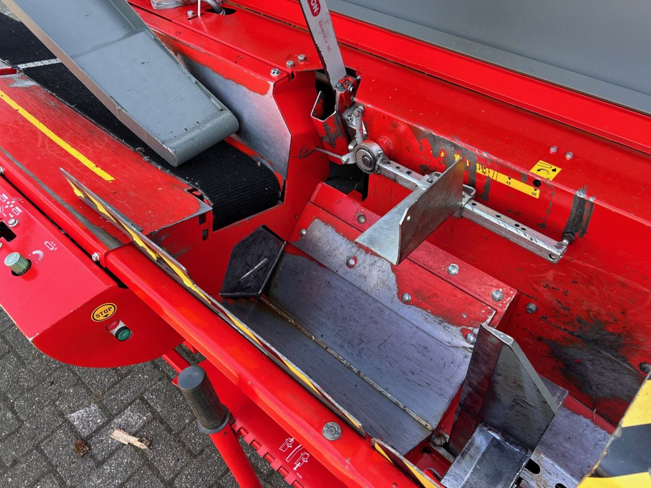 Gebruikte: nette Hakki Pilke Falcon EM 380V zaagkloofmachine