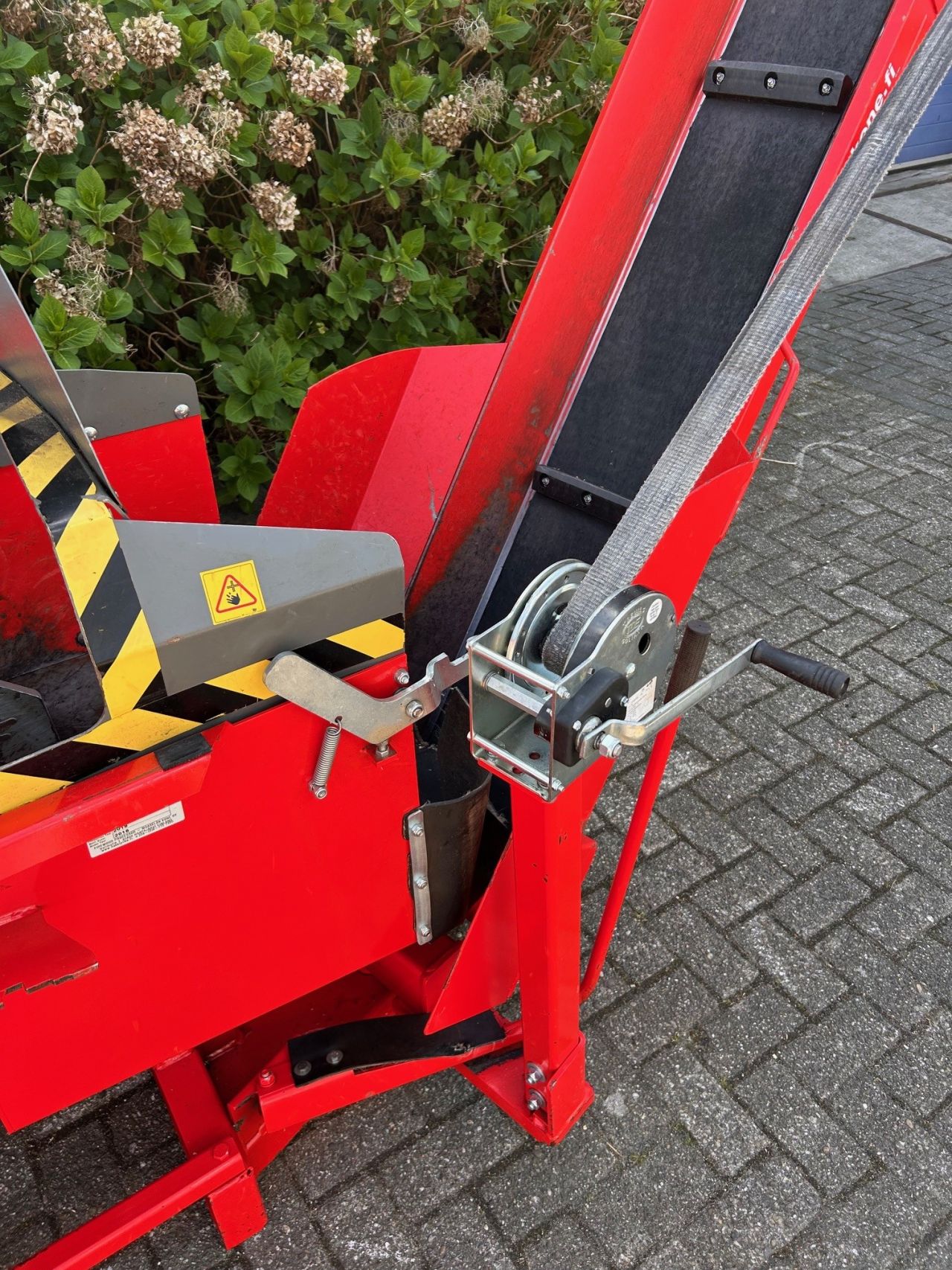 Gebruikte: nette Hakki Pilke Falcon EM 380V zaagkloofmachine