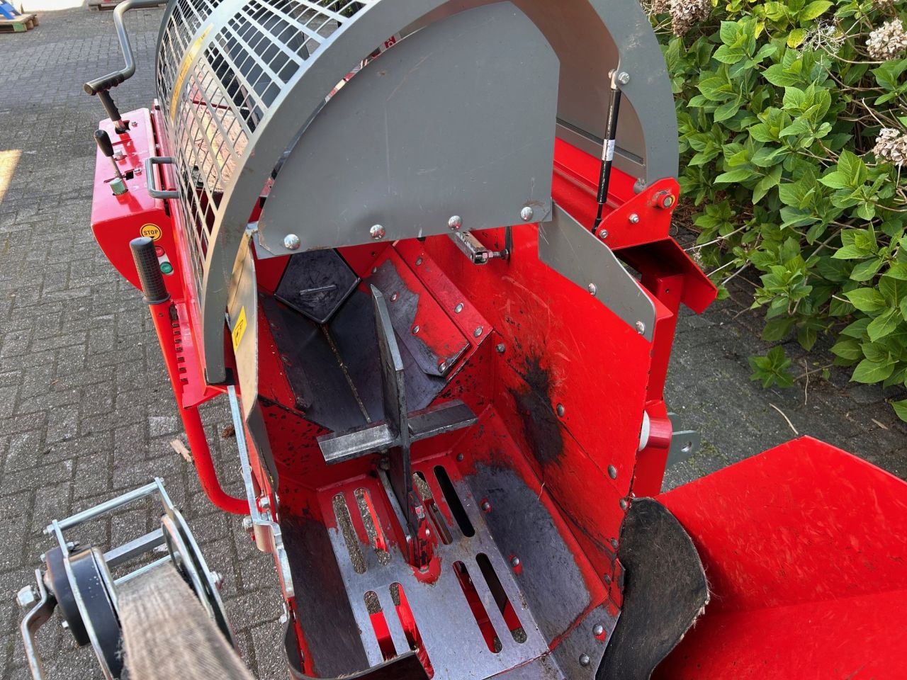 Gebruikte: nette Hakki Pilke Falcon EM 380V zaagkloofmachine