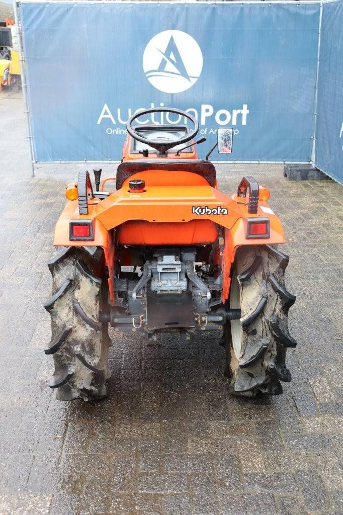 Mini-Traktor Kubota B-40 Diesel 14 PS