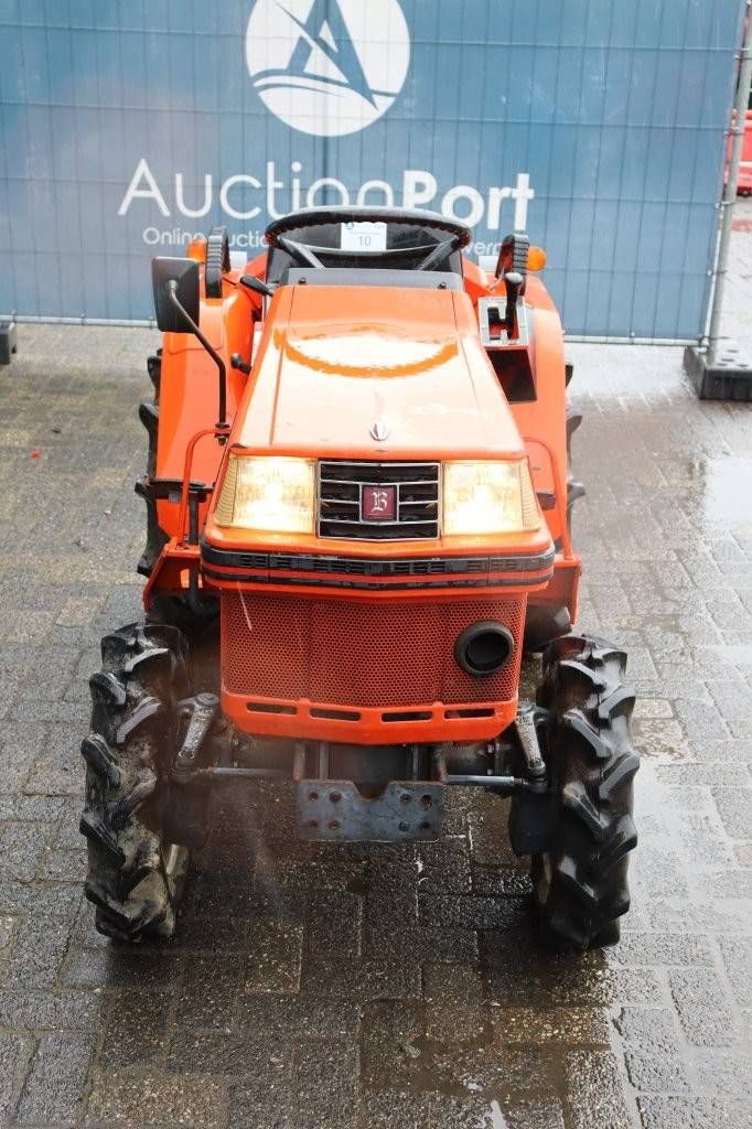 Mini-Traktor Kubota B-40 Diesel 14 PS