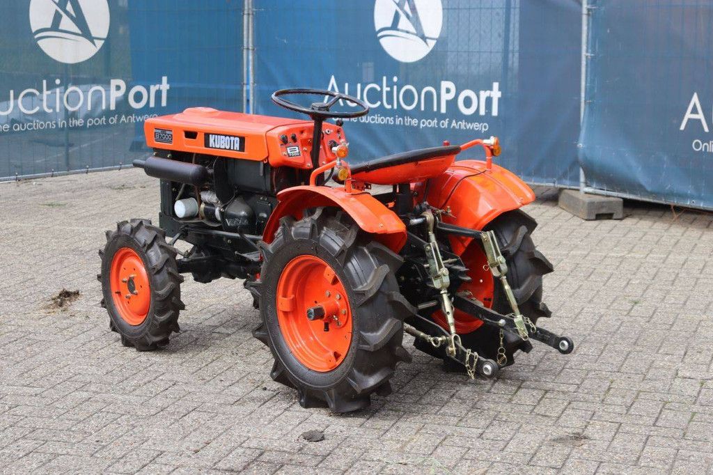 Kleintraktor Kubota B7000 Diesel