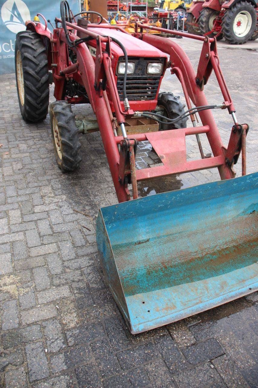 Yanmar YM3110D Mini-Traktor Diesel 37 PS mit Frontlader