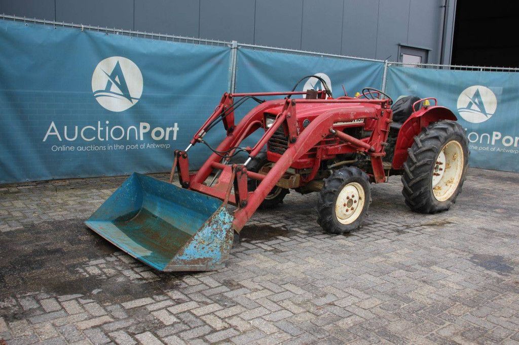 Yanmar YM3110D Mini-Traktor Diesel 37 PS mit Frontlader
