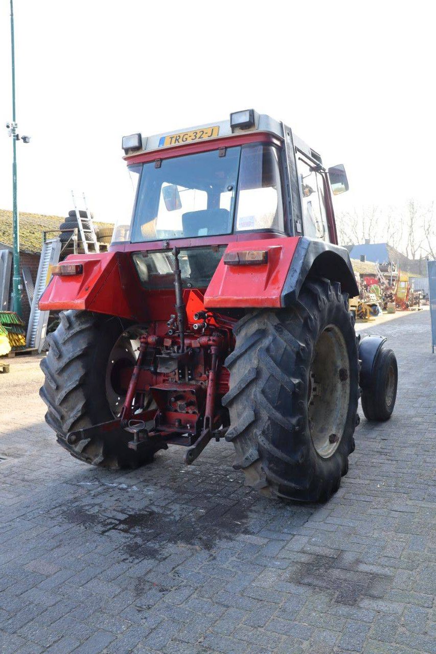 Tractor International 845 XL Diesel 60kW 1982 (Marge)