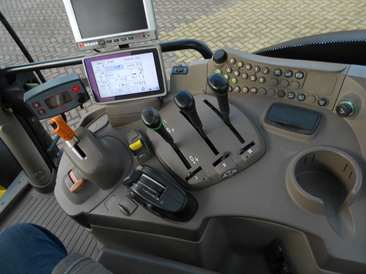 John deere 6125 r