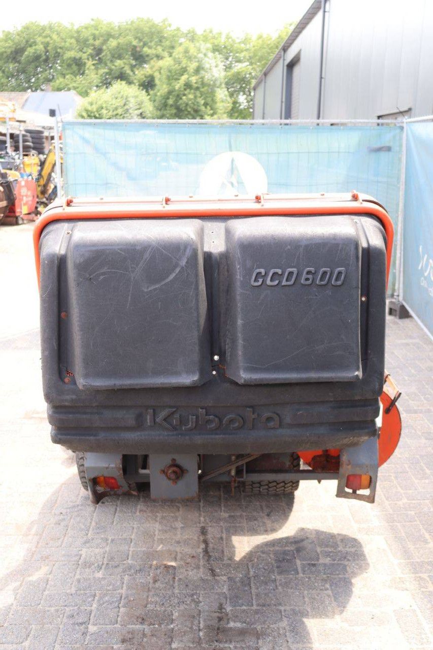 Kubota BX2200D Diesel-Aufsitzmäher (Marge)