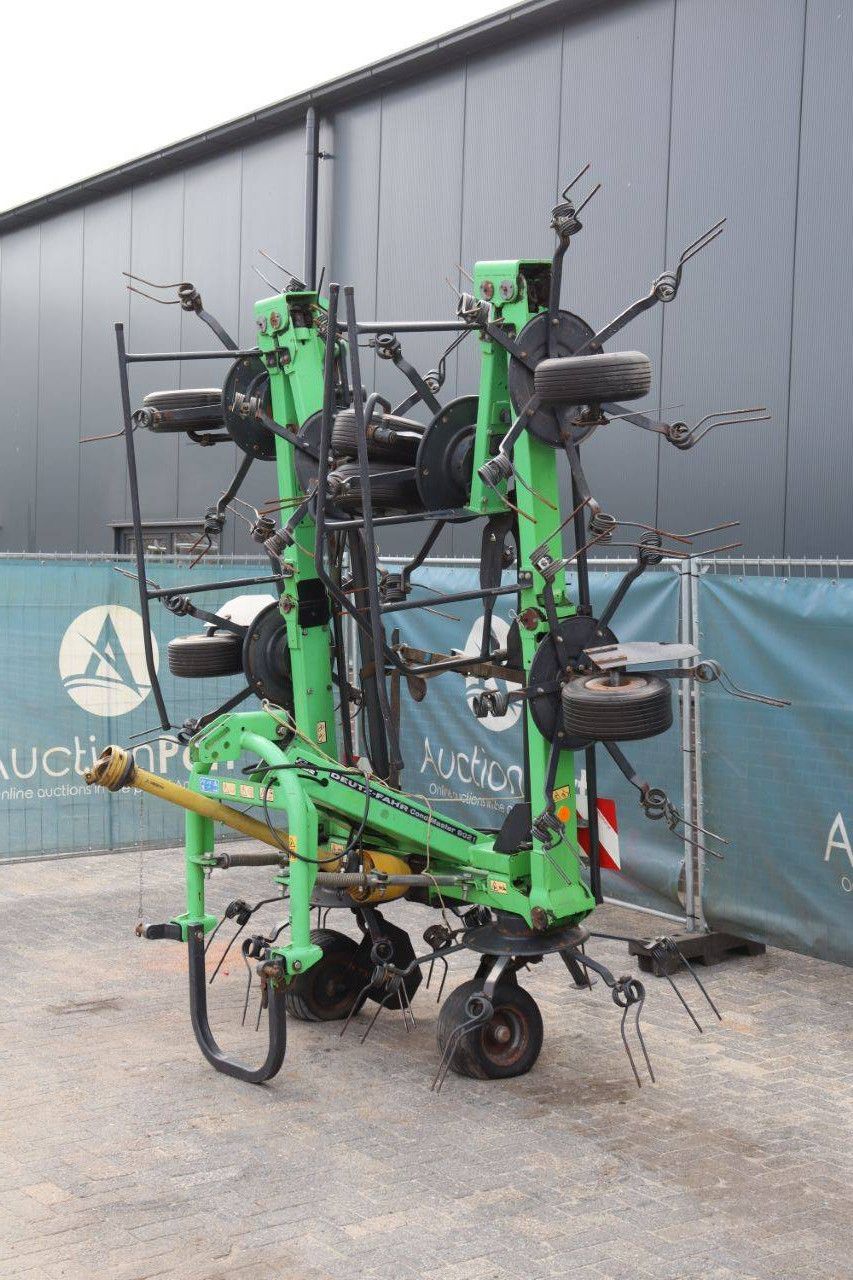 Hay tedder Deutz Fahr CondiMaster 9021