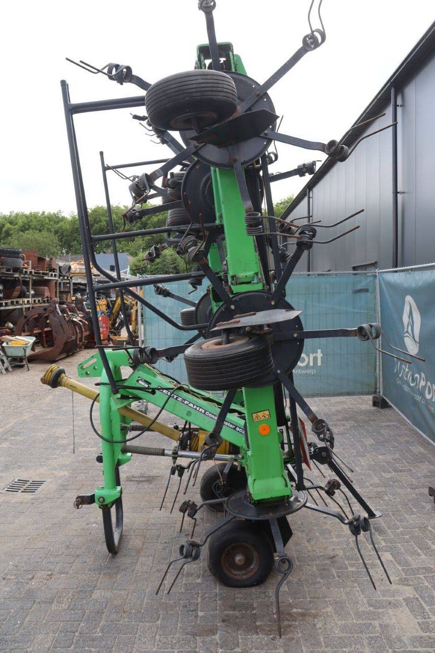 Hay tedder Deutz Fahr CondiMaster 9021