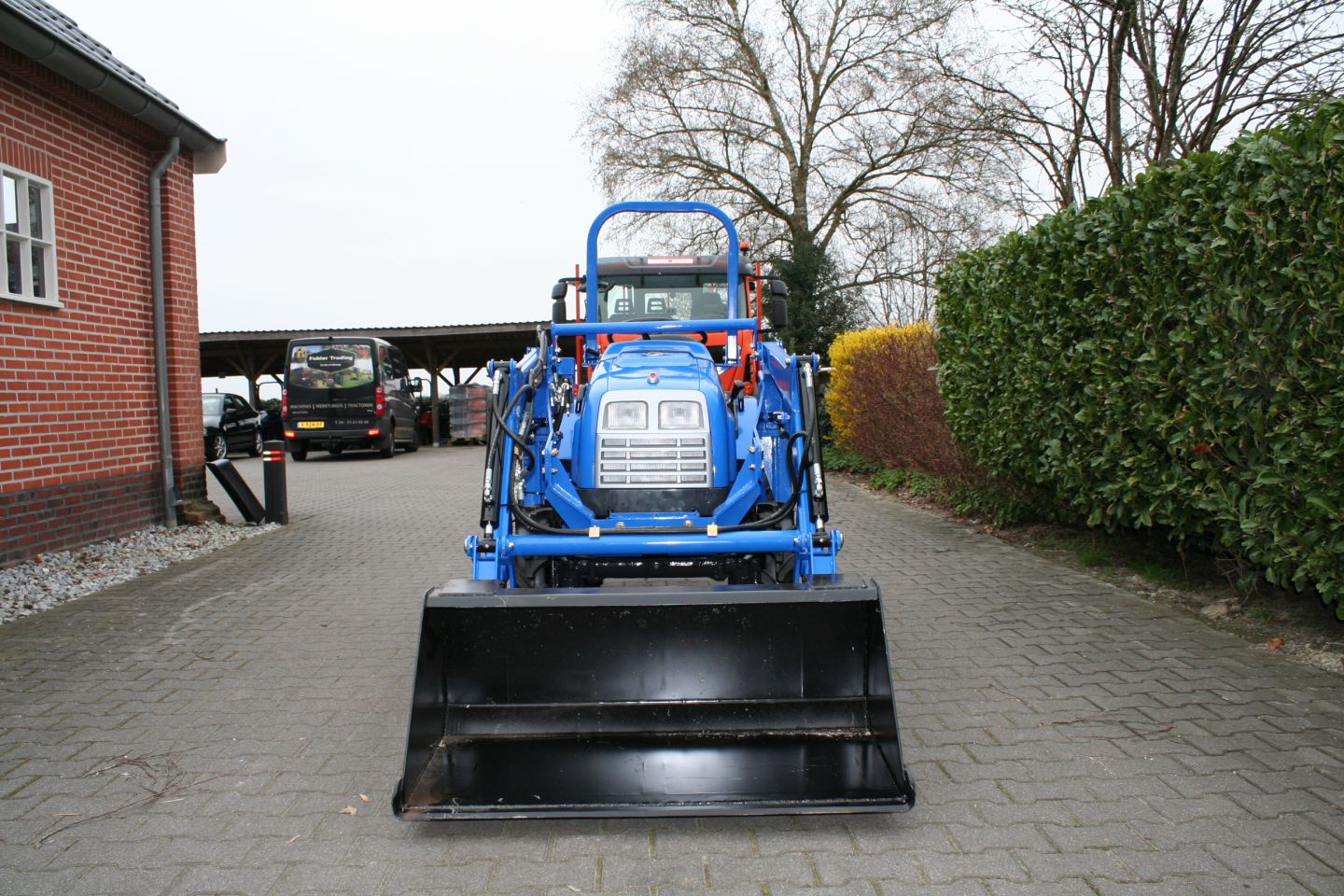 Iseki Sial 5 with front loader