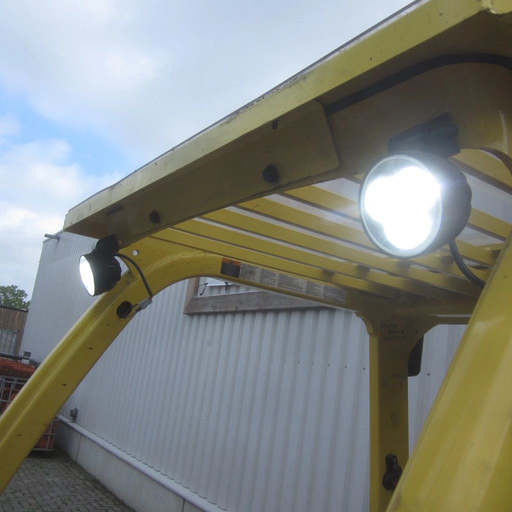 Hyster 3.0 FT, LPG-gas, triplex, side shift, freelift.