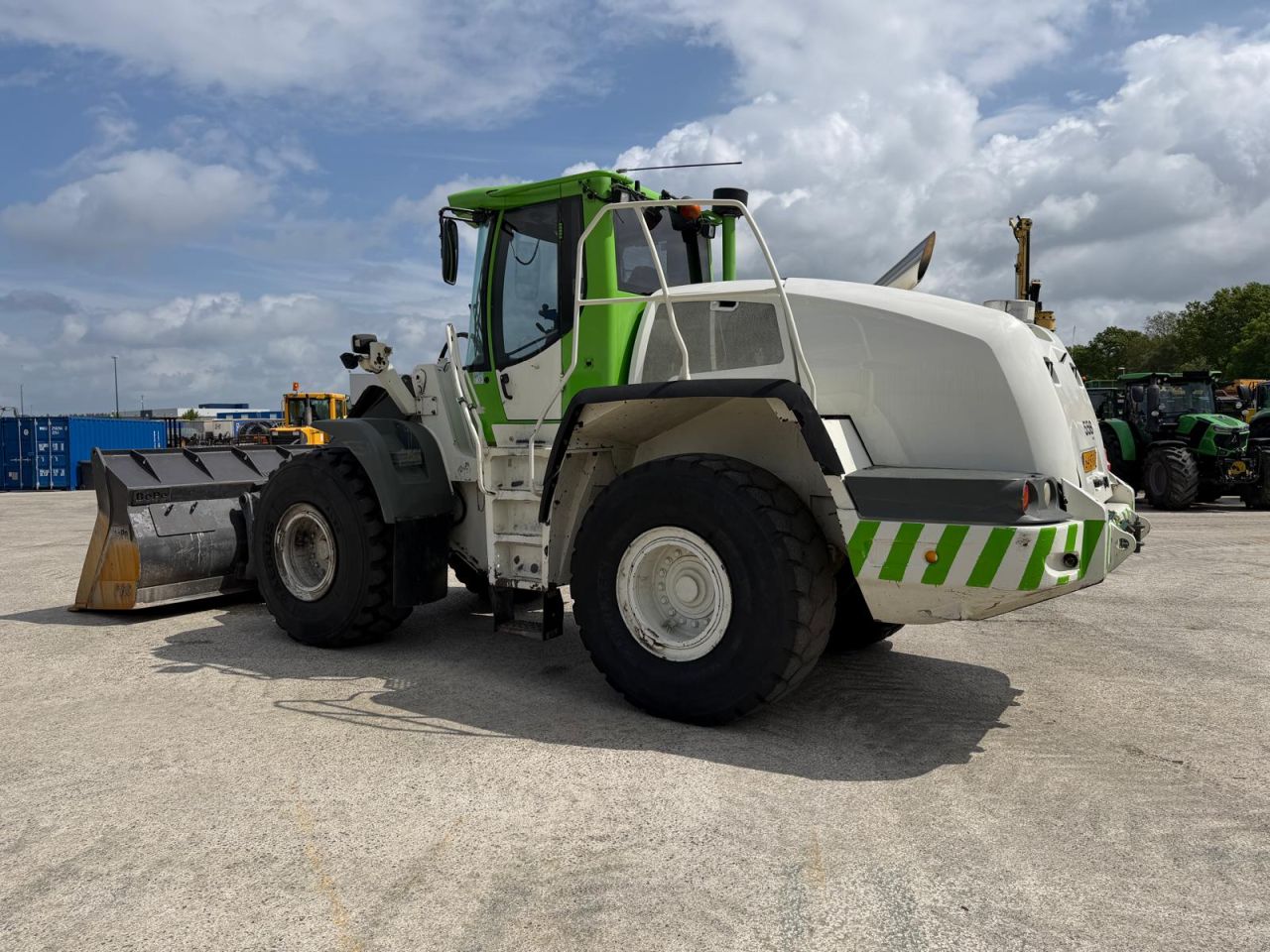 Liebherr L556 2 plus 2