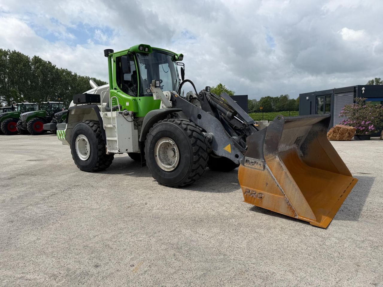 Liebherr L556 2 plus 2