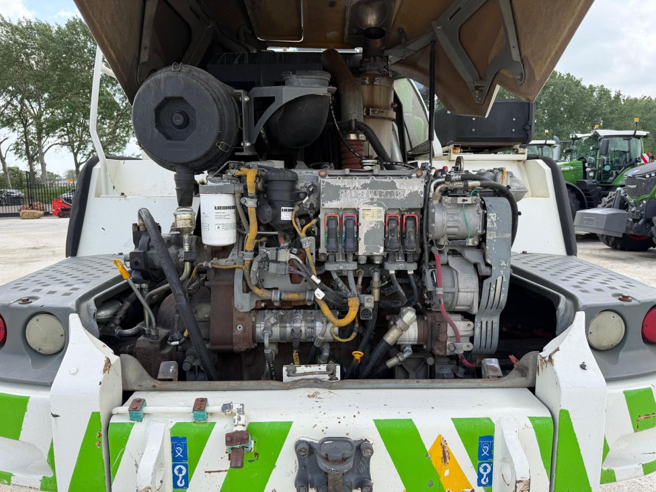 Liebherr L556 2 plus 2