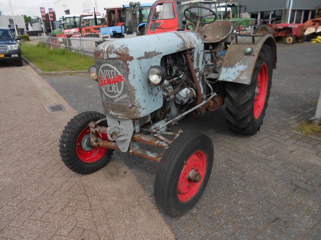 Eicher e30