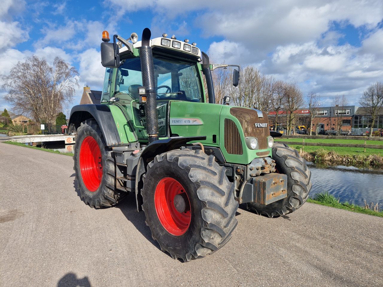 Fendt 415 Com3 TMS