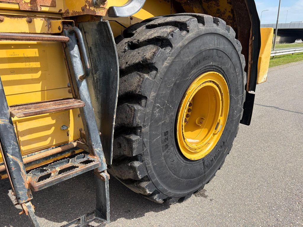 Caterpillar 972K