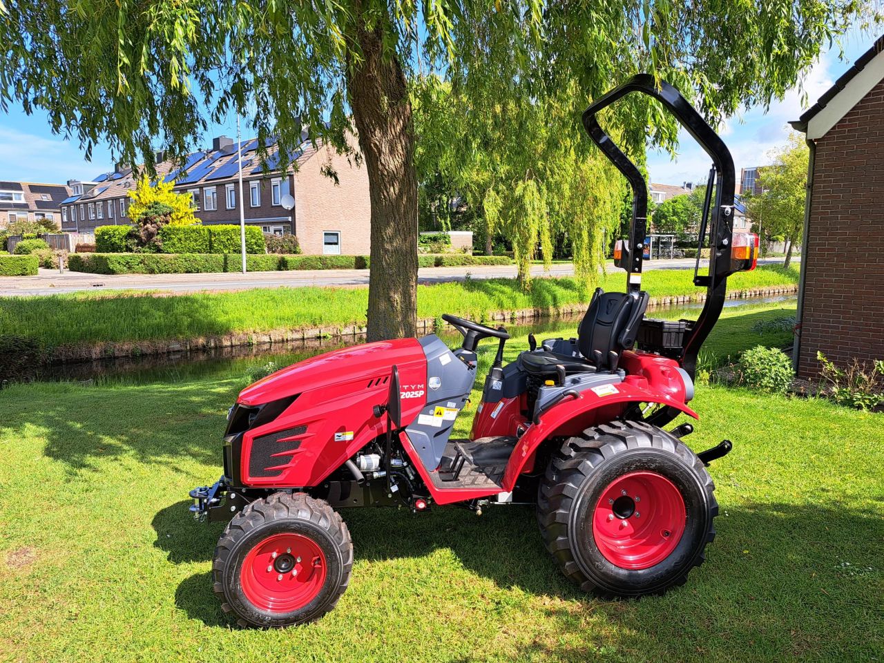 Tijm T 2025 P 2025