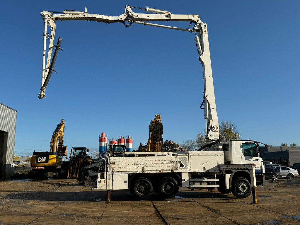 MercedesBenz Actros 2632 6x4 with Putzmeister BSF 24-4 11 24m concrete pump