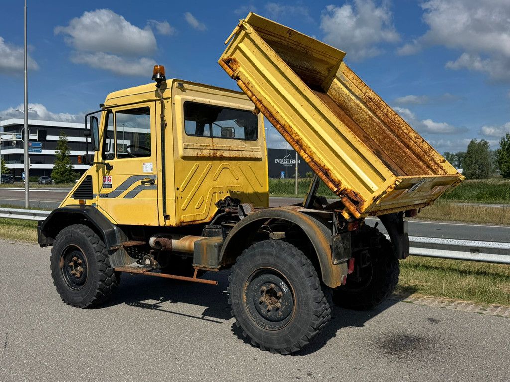 MercedesBenz Unimog U140