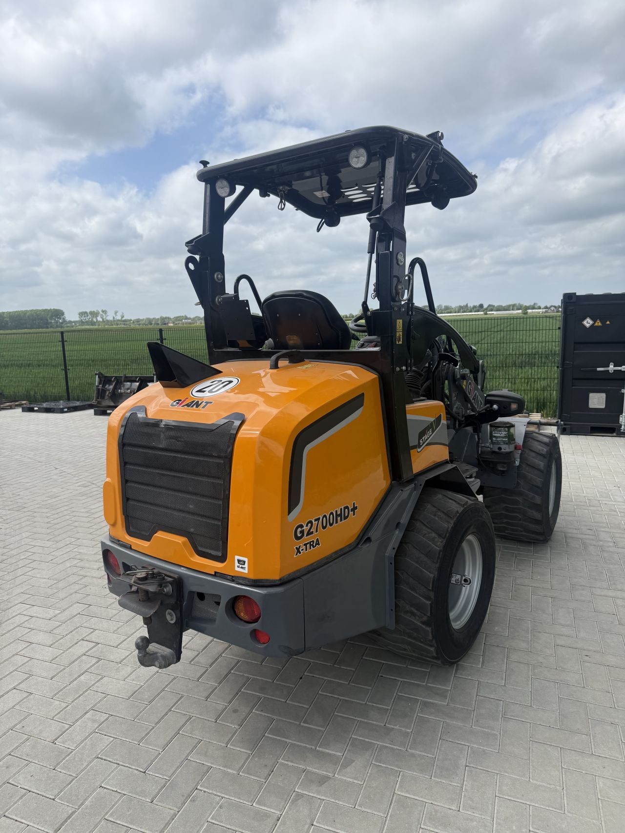 Giant g2700 extra HD ++ ( 750 uur )