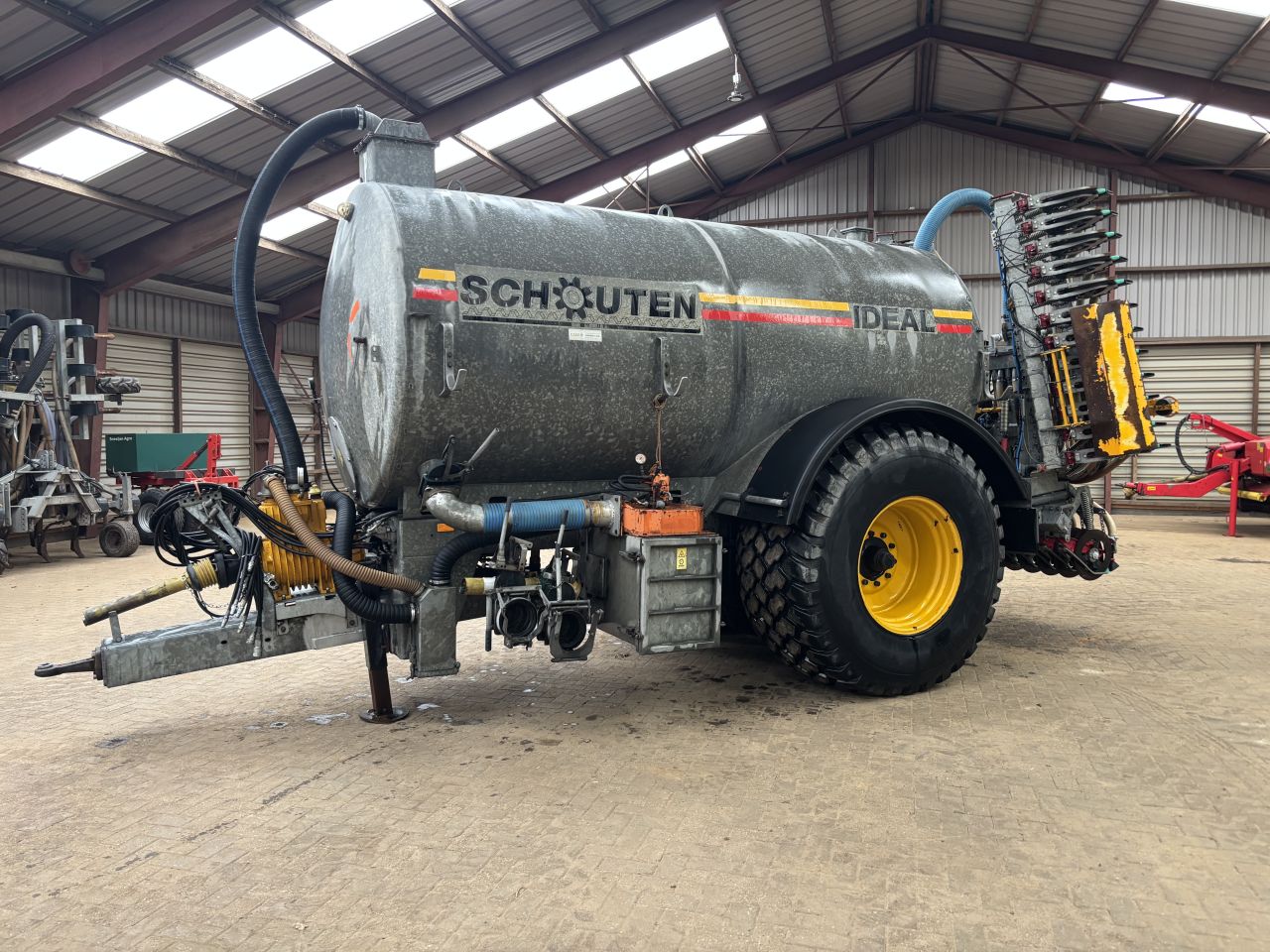Schouten 11 m3 tank met vredo zodebemester
