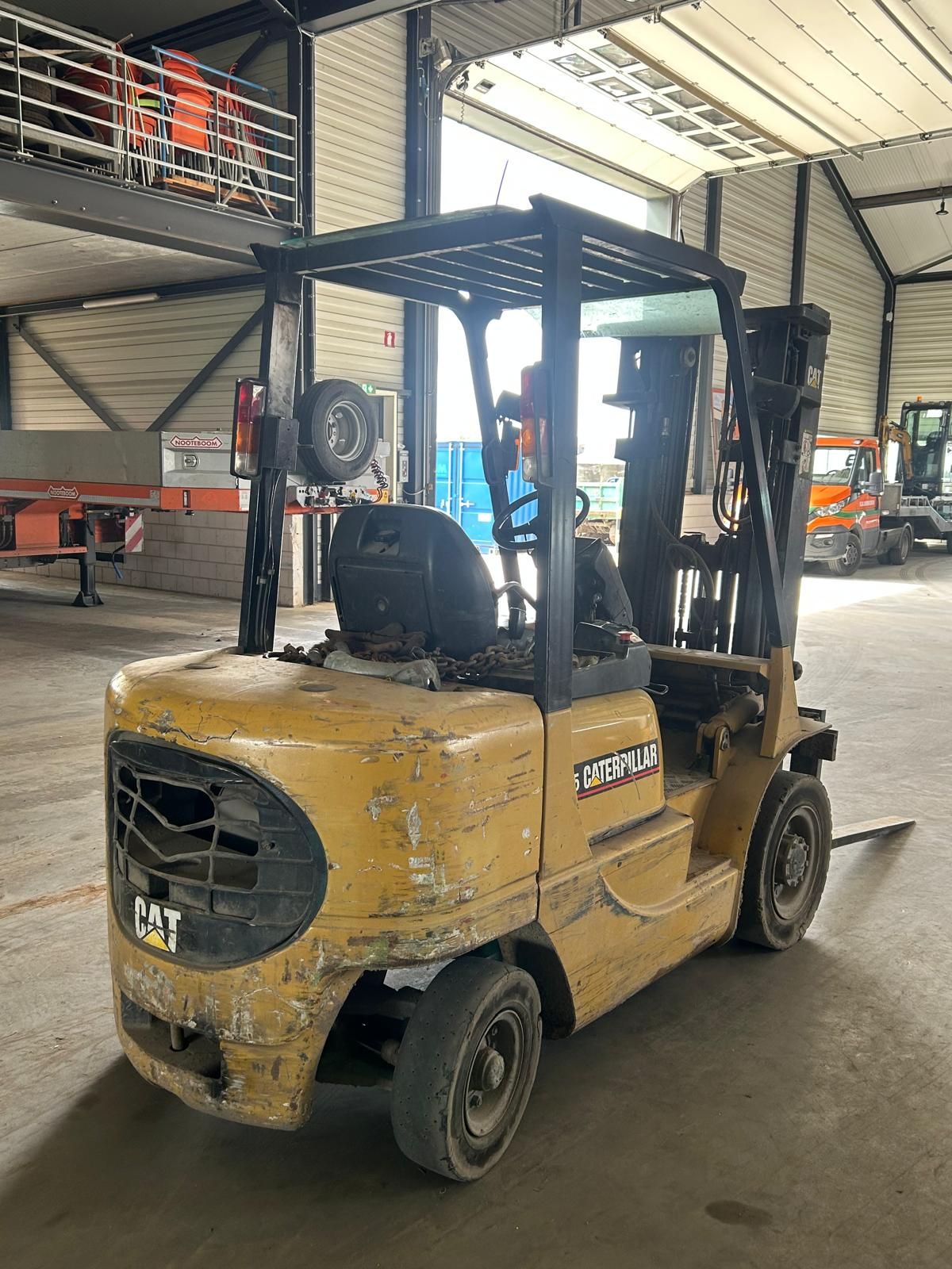 Heftruck Caterpillar DP25K