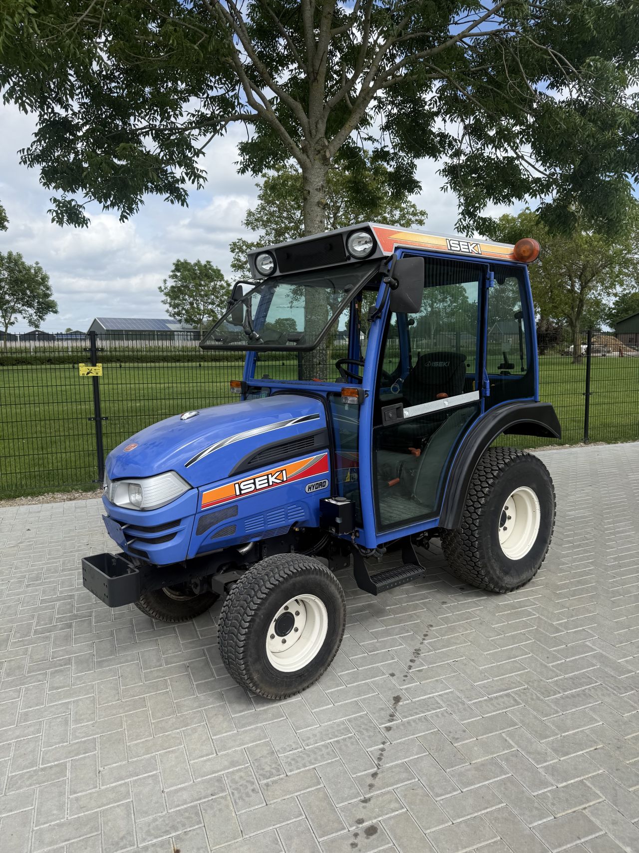 Iseki th4295 met cabine