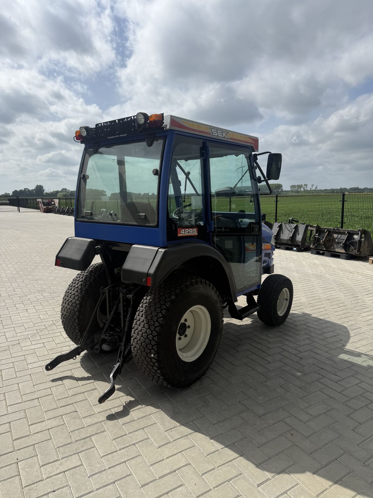 Iseki th4295 met cabine