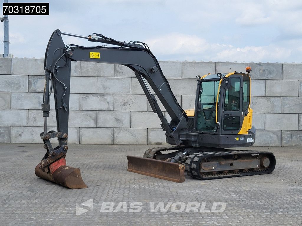 Volvo ECR88 D A/C - 2 Buckets