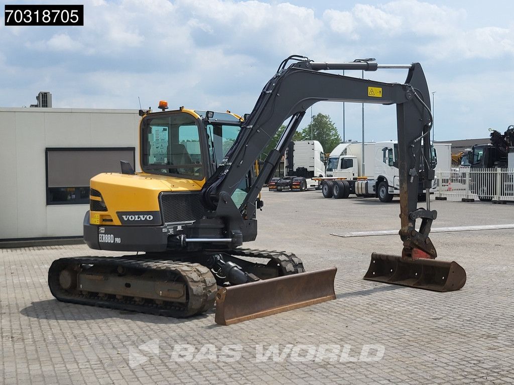 Volvo ECR88 D A/C - 2 Buckets