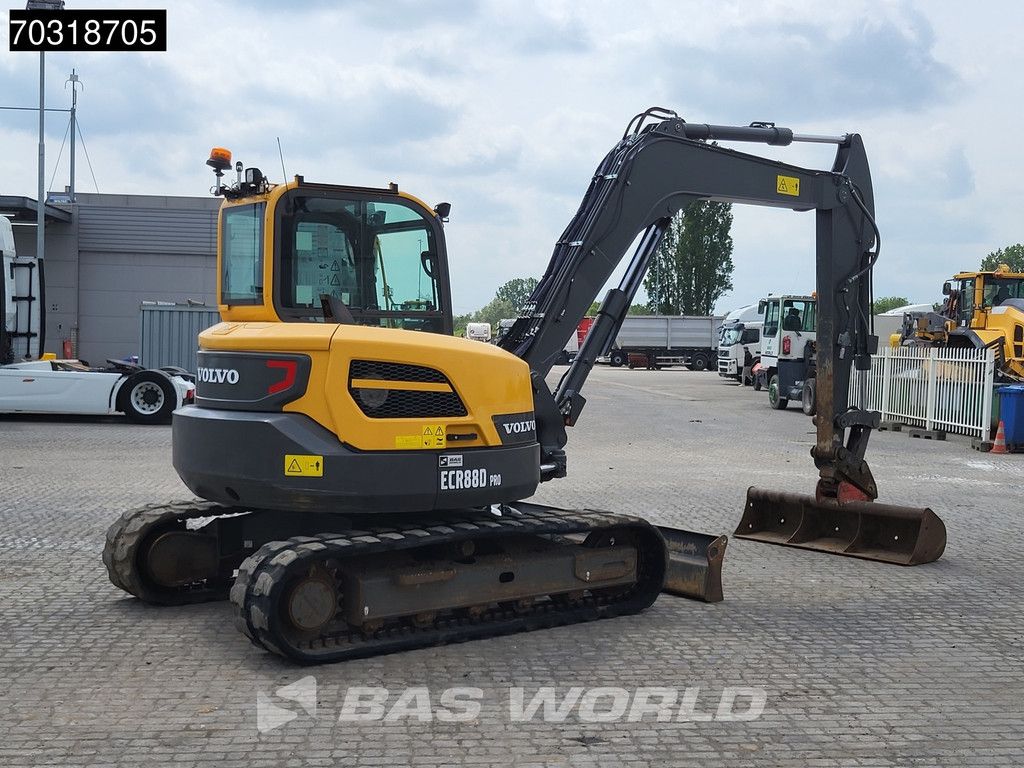 Volvo ECR88 D A/C - 2 Buckets