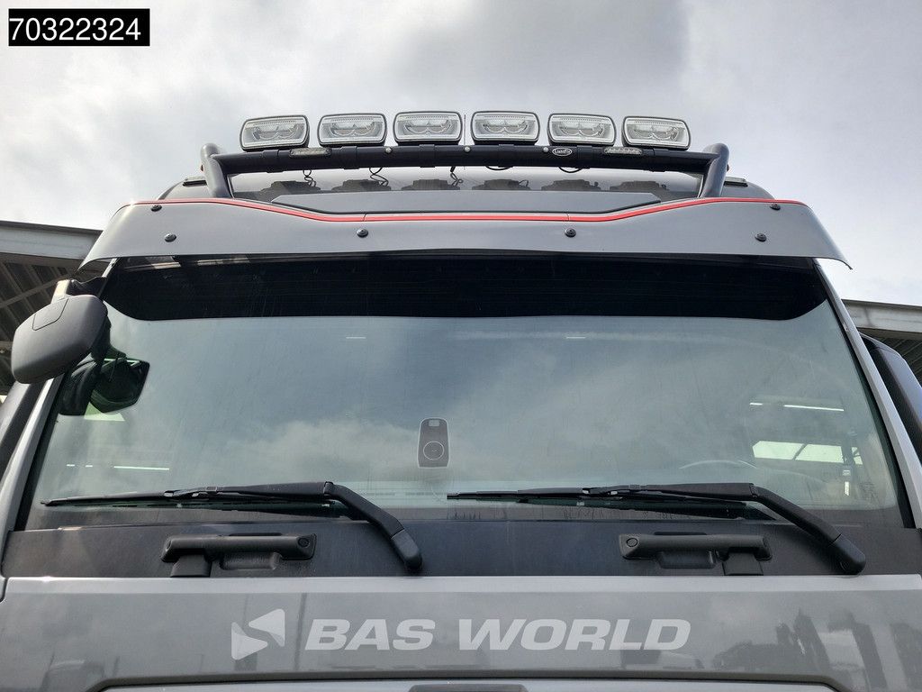 MAN TGX 18.580 4X2 Individual Lion S! GX Retarder Full-AIr 2xTanks ACC Standklima Navi