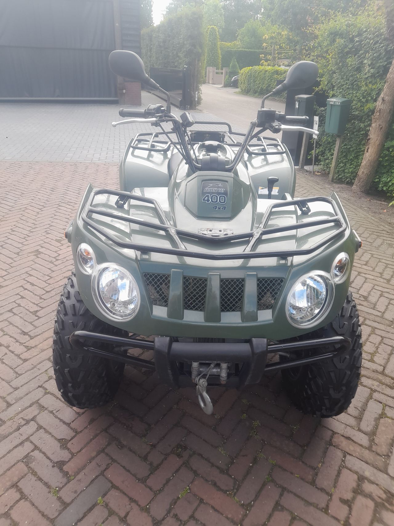 Arctic cat 400cc 4x4 met autokenteken Quad ATV