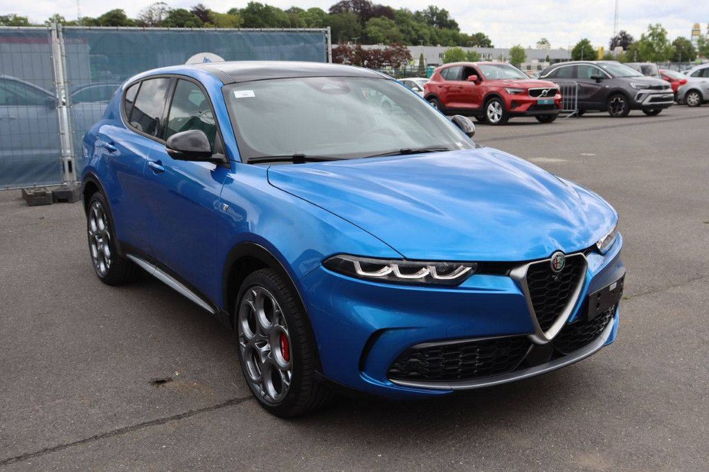 SUV Alfa Romeo Tonale Benzine/Elektrisch Plug-in Hybride 180pk 2023