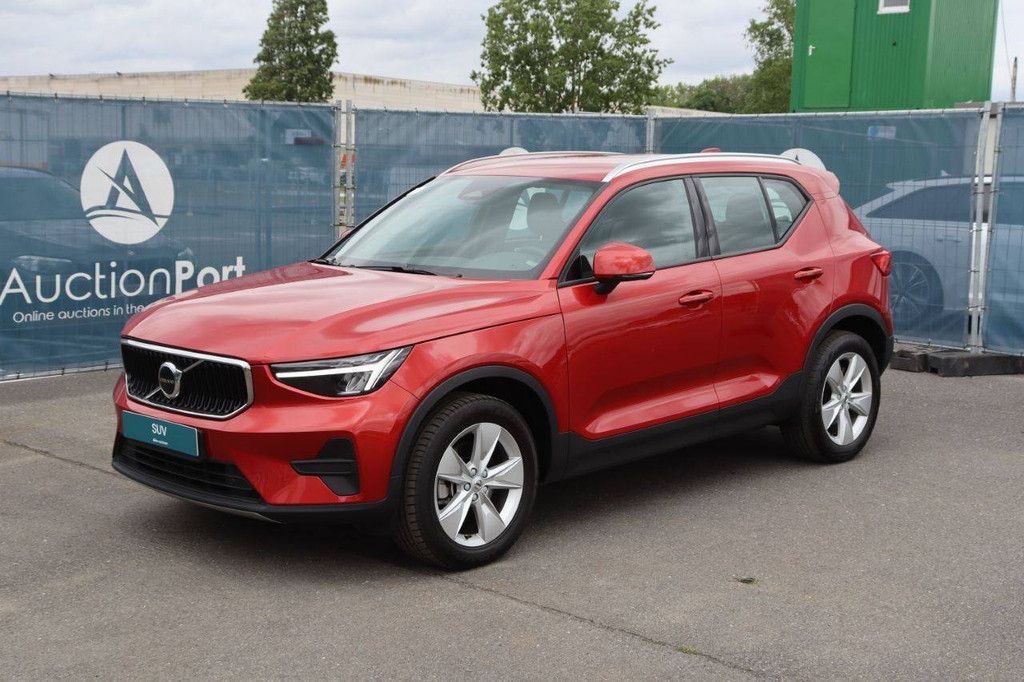 SUV Volvo XC40 Benzine Mild-Hybride 163pk 2024