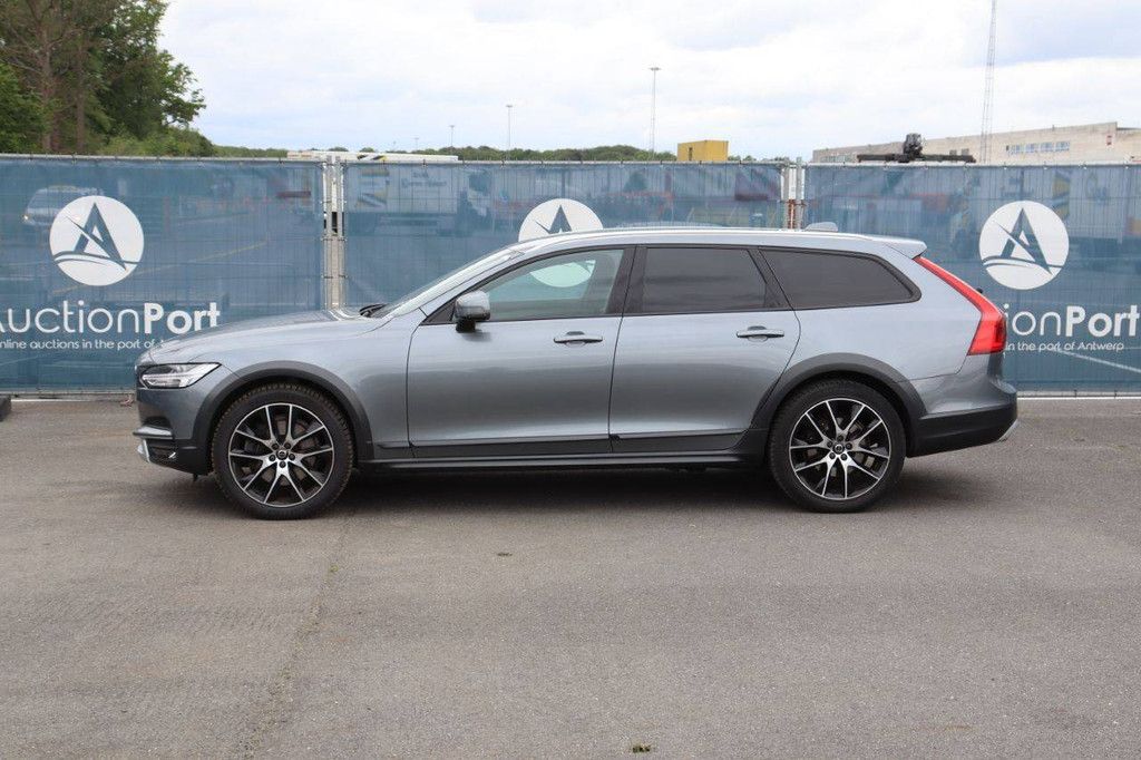 Personenauto Volvo V90 Diesel 235pk 2022