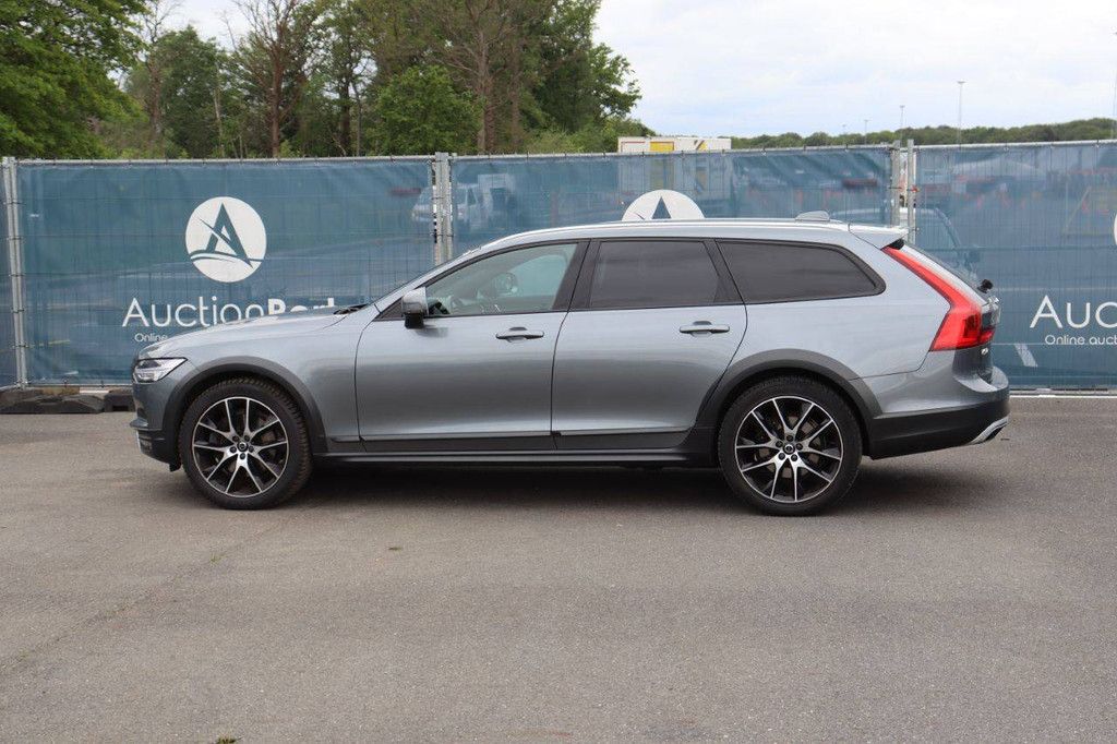 Personenauto Volvo V90 Diesel 235pk 2022