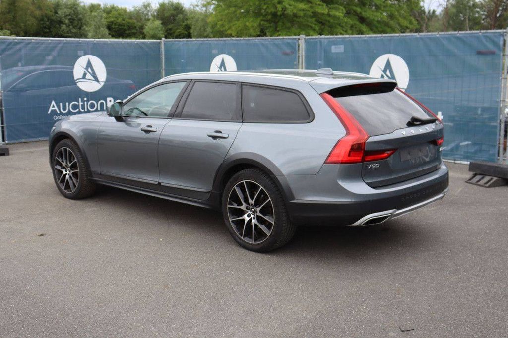 Personenauto Volvo V90 Diesel 235pk 2022