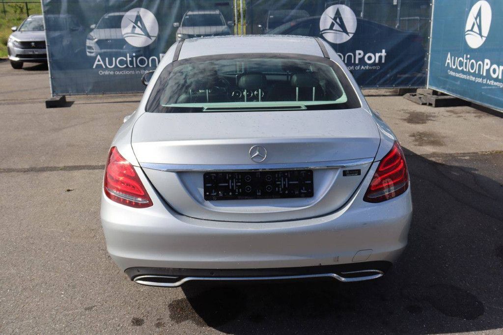 Passenger car Mercedes-Benz C-Class Diesel 120hp 2016 (Margin)