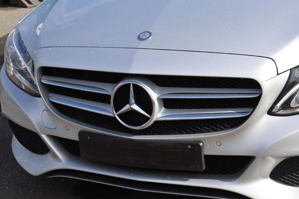 Passenger car Mercedes-Benz C-Class Diesel 120hp 2016 (Margin)